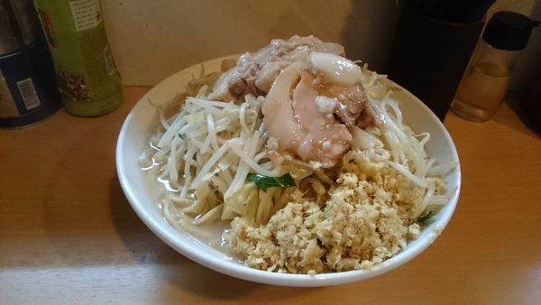 「夜のしお・大・ショウガ(ヤサイアブラ)￥９５０」@豚星。の写真