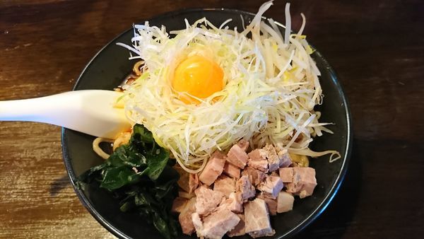 「勝浦タンタンまぜそば(並) 750円」@麺屋MASTER PIECE 一宮店の写真