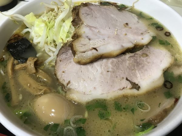 「【限定】大葉塩ラーメン760円チャーシュ300円野菜120円」@所沢大勝軒の写真