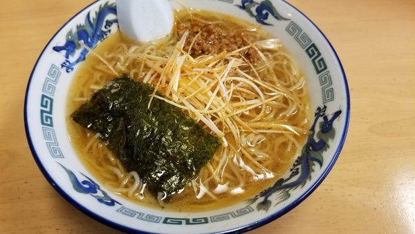 「ねぎしょうゆ」@ラーメン 郷の写真