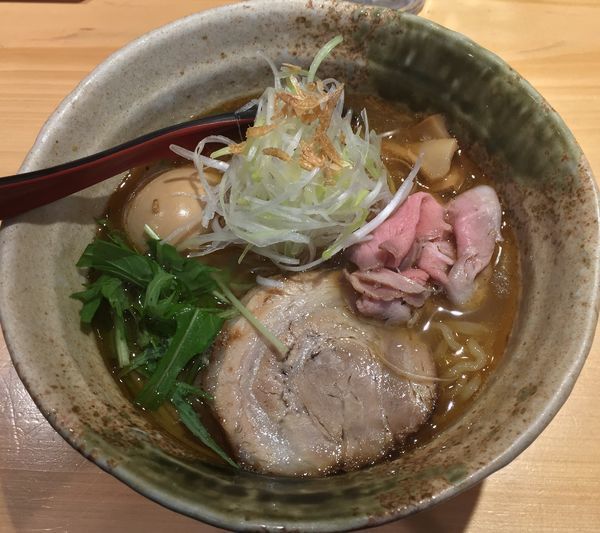 「味玉入り焼きあご塩らー麺（￥920）」@焼きあご塩らー麺 たかはし 上野店の写真