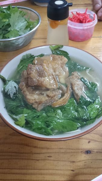 「軟骨ふーちばーそば」@亀かめそばの写真