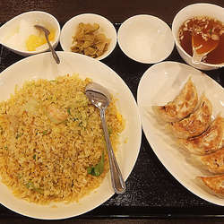 チャーハン餃子セット(大盛り)