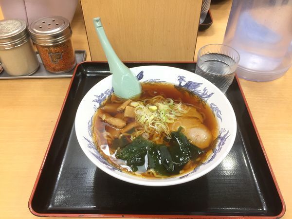 「ラーメン」@梅もと 新宿西口店の写真