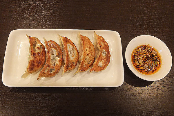 「広東餃子(5個)」@中華料理 広東餃子の写真