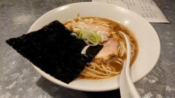 「らぁめん しょうゆ」@らぁめん家 有坂の写真