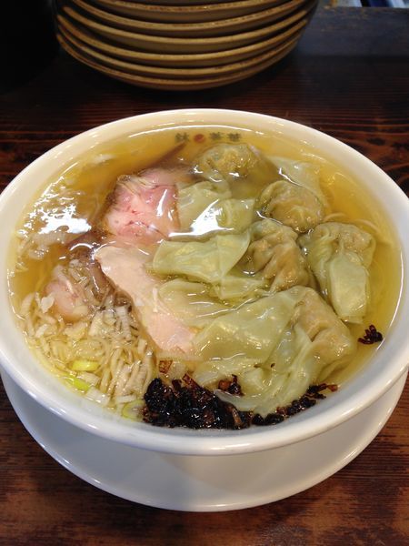 「塩ラーメン780円  ワンタン2ヶ×2  150円×2」@らーめん 鉢ノ葦葉の写真