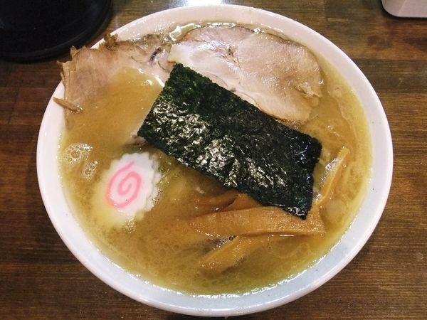 「ラーメン（並）（800円）」@自家製熟成麺 吉岡 田端店の写真