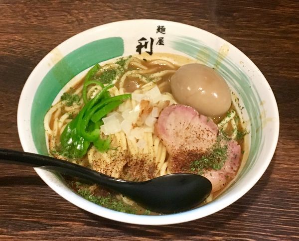 「カレーらぁめん【限定】+味玉」@自家製麺 麺屋 利八の写真