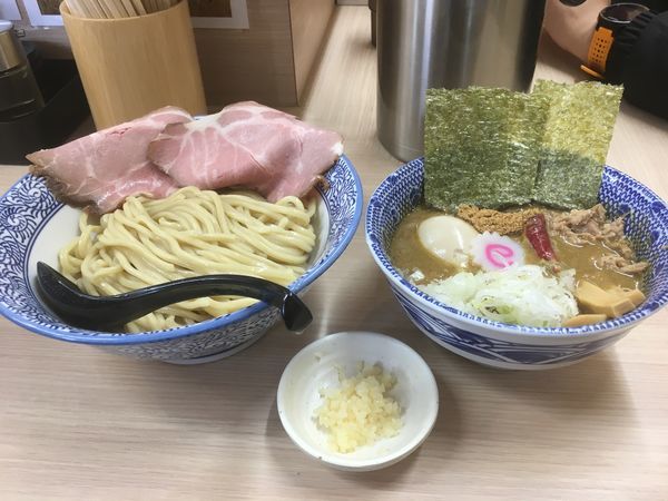 「かれつけ+狼煙特製トッピング+ニンニク+beer」@狼煙 大宮店の写真