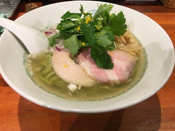 「しおゆずみつはグリーン」@麺屋 六感堂 Rock'anDoの写真