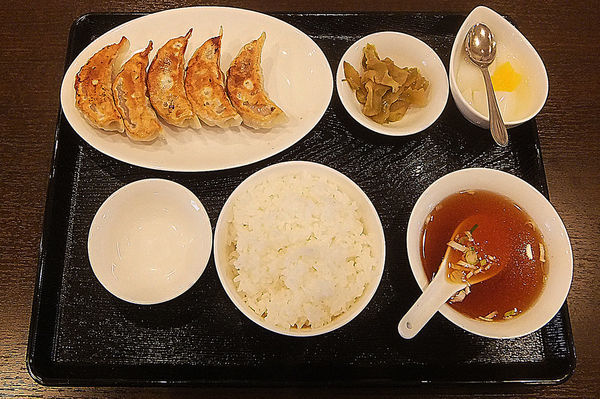 「餃子セット」@中華料理 広東餃子の写真