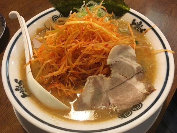 「味噌ラーメン 辛いねぎ」@東京とんこつ とんとら 狭山入曽店の写真