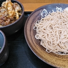 ゆで太郎 新港店の画像