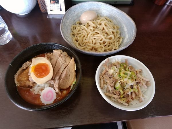 「豚辛つけ麺(並盛・220g)820円」@らぁ麺 一歩の写真