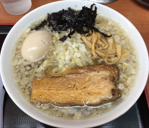「背脂煮干＋味玉（￥750＋￥100）」@肉煮干中華そば 鈴木ラーメン店の写真