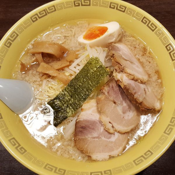 「チャーシュー麺 大盛 硬め ￥1,050」@江川亭 小金井本店の写真