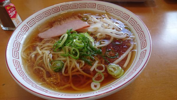 「ラーメン（３２４円）」@彦根平田町食堂の写真
