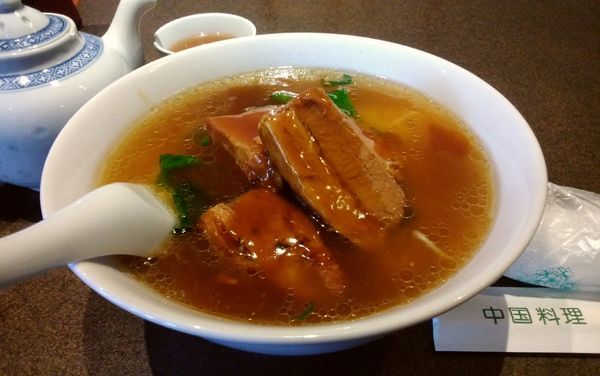「豚バラ角煮麺」@旭酒楼の写真