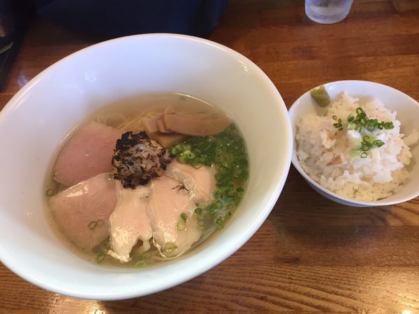「限定鯛塩ご飯付き」@青山清湯そば 青ノ樹の写真