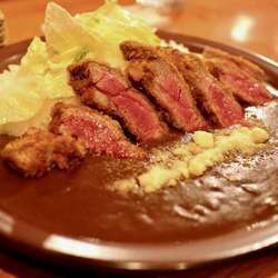 ビーフカツカレー1600円