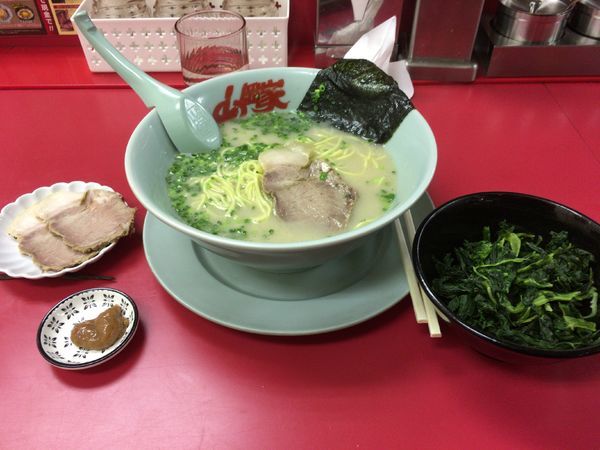 「朝ラーメン」@ラーメン山岡家 かすみがうら店の写真