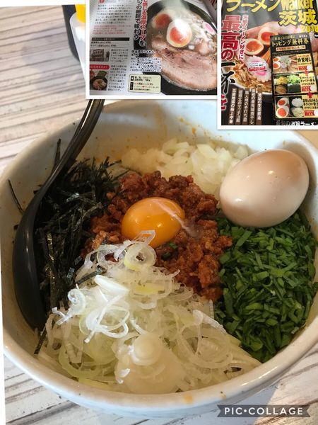 「ファイヤー混ぜそば（3辛）オプションサービス濃厚味玉」@濃厚商店の写真