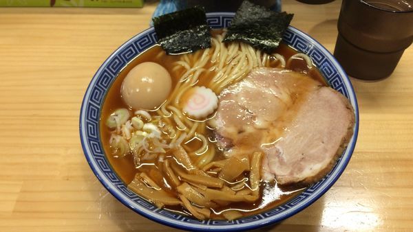 「味玉入り中華そば」@魂の中華そばの写真