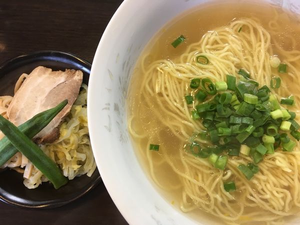 「【限定】柚子塩らーめん 700円」@らーめん 竜屋の写真