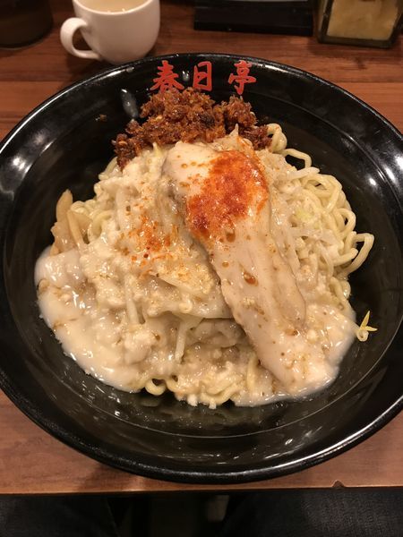 「海老辛醤油そば中盛り¥890」@油そば専門店 春日亭 池袋本店の写真