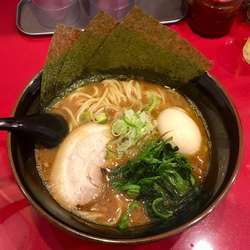 ラーメン 650円 + 味玉 100円