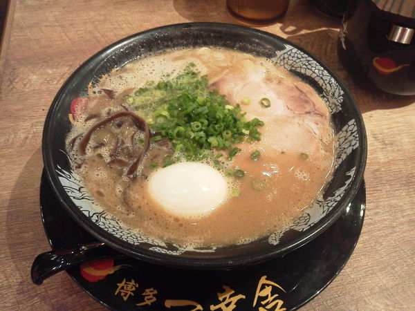 「味玉ラーメン 850円」@博多一幸舎 那覇国際通り店の写真