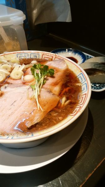 「サバ醤油そば＋サバ寿司」@サバ6製麺所 西中島南方店の写真