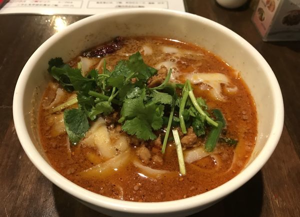 「本場辛いスープのマーラー刀削麺」@刀削麺酒家 茅場町店の写真
