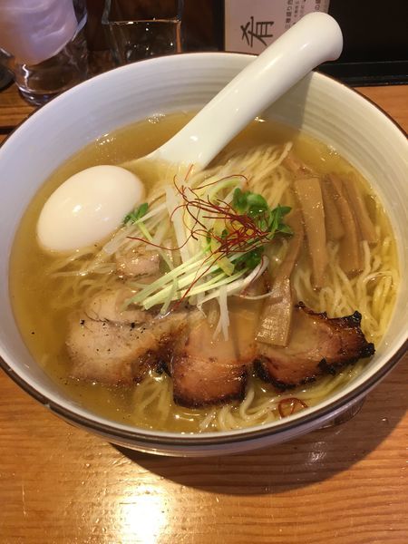 「味玉和塩らぁ麺」@麺や ひだまりの写真