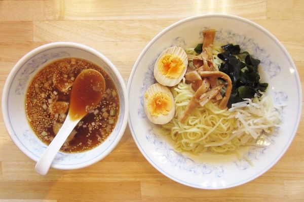「しょうゆつけ麺1.5玉」@ぎょうざの満洲 せんげん台駅店の写真