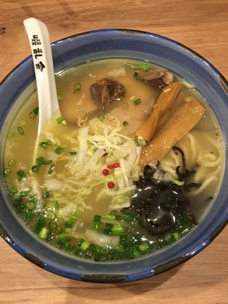 「らーめん塩 碧」@自家製麺 啜乱会の写真