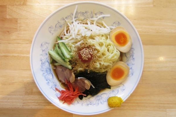 「冷やし中華1.5玉」@ぎょうざの満洲 せんげん台駅店の写真