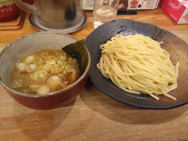 「つけ麺中盛り」@つけ麺屋 やすべえ 新宿店の写真