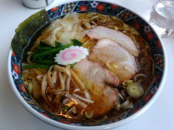 「ワンタンメン　850円」@つむら家の写真