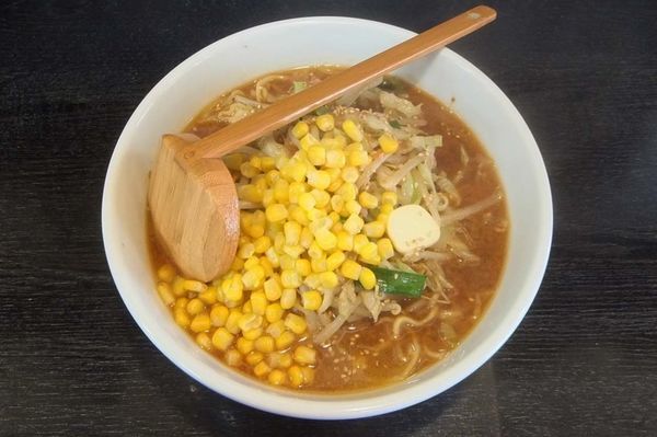 「味噌らーめん(大盛り)※トッピング：バター・コーン」@ラーメンじょっぴん亭の写真