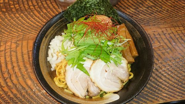 「比内地鶏のあぶらそば 麺大盛」@らーめん 瞠 恵比寿店の写真