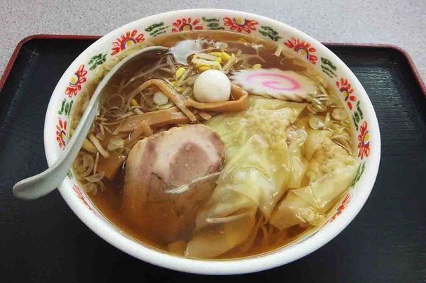 「ワンタンメン」@紅苑の写真