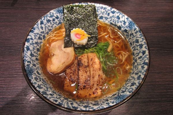 「中華そば」@鶏そば 雫一 大袋店の写真