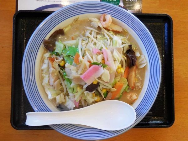 「野菜たっぷりちゃんぽん」@長崎ちゃんぽんリンガーハット 埼玉せんげん台店の写真