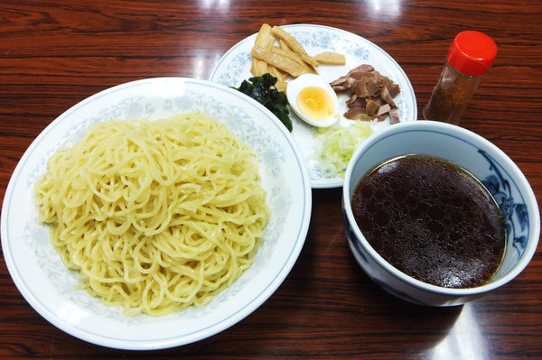 「つけ麺(大盛り)」@中華料理 飛龍の写真