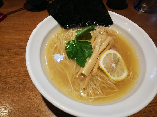 「縞ホッケの塩そば」@寿製麺よしかわ 川越店の写真