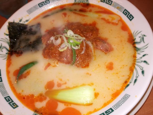 「担々麺590円」@日高屋 立川南口駅前店の写真