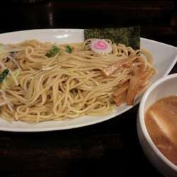 濃厚つけ麺野菜、大盛り