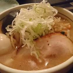味噌ラーメン、サービス味玉ライス